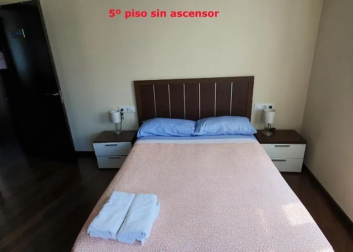 Coqueto De 2 En Zona Estacion Tren